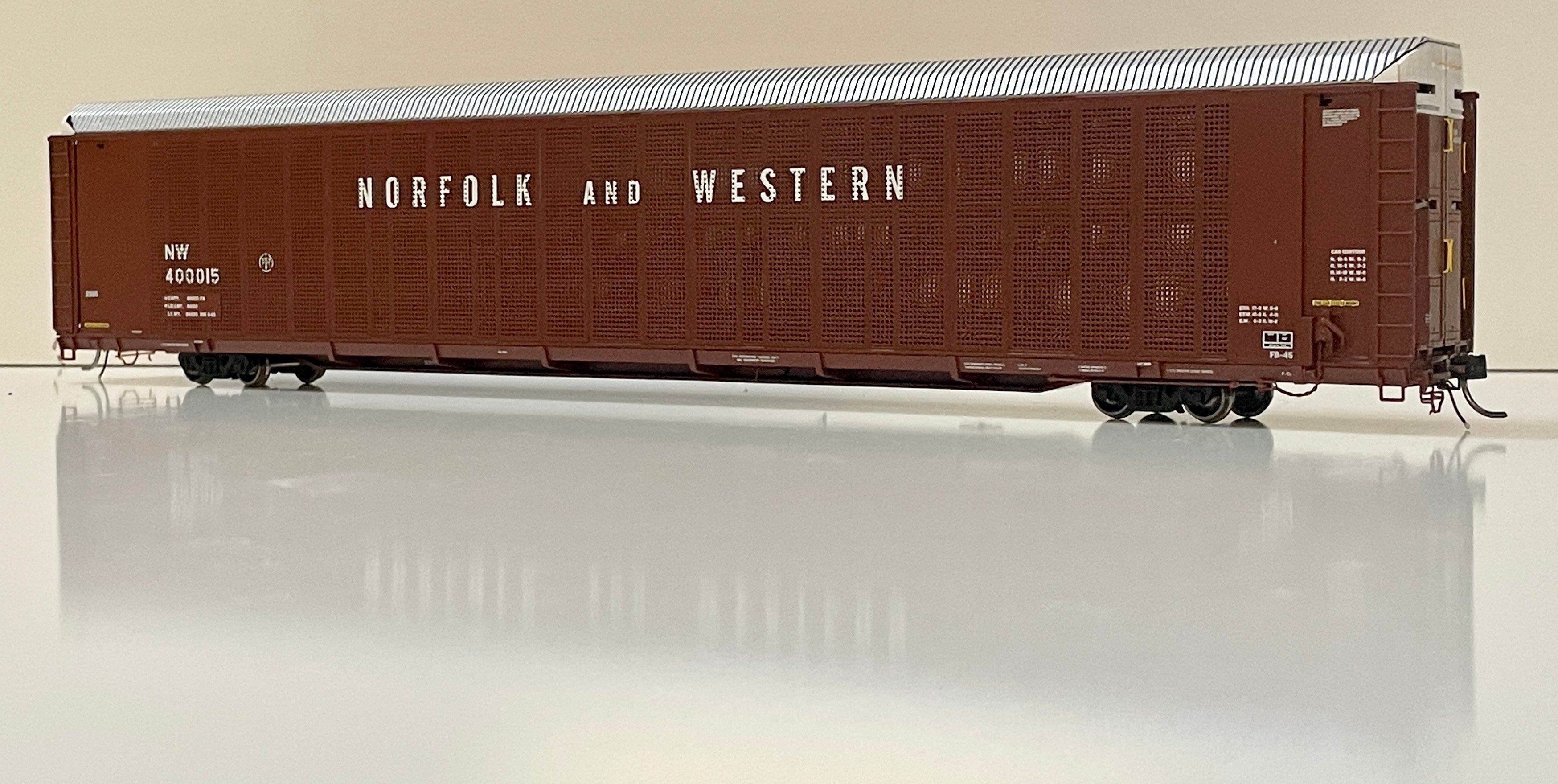 Safe Pack Auto Rack ROKA PROTOTYPE MODELS SAFE-PAK AUTO RACK - N&W (Brown) – Makin' Tracks
