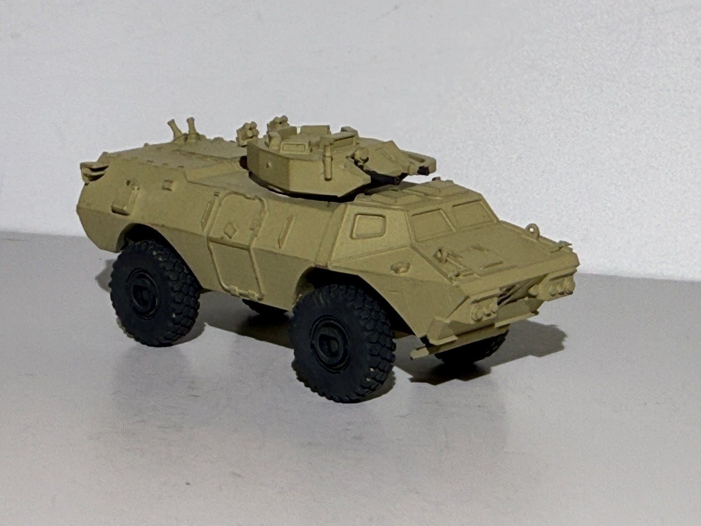 RECON 341 US ARMY M1117 GAURDIAN ARMORED SECURITY VEHICLE - DESERT CAMO
