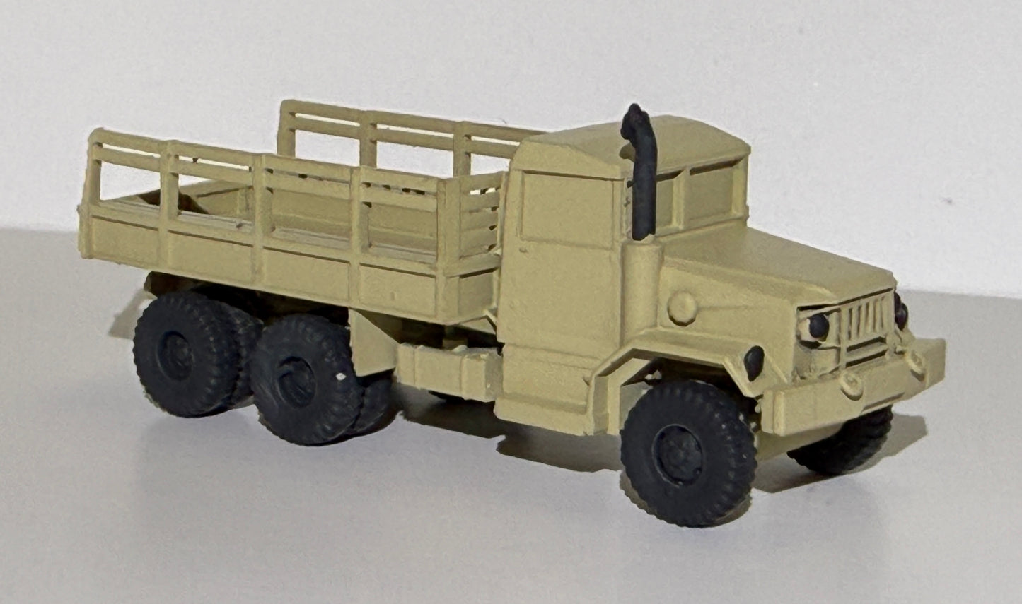 RECON 341 US ARMY M35 2 1/2 TON TRUCK (OPEN BED) - DESERT CAMO