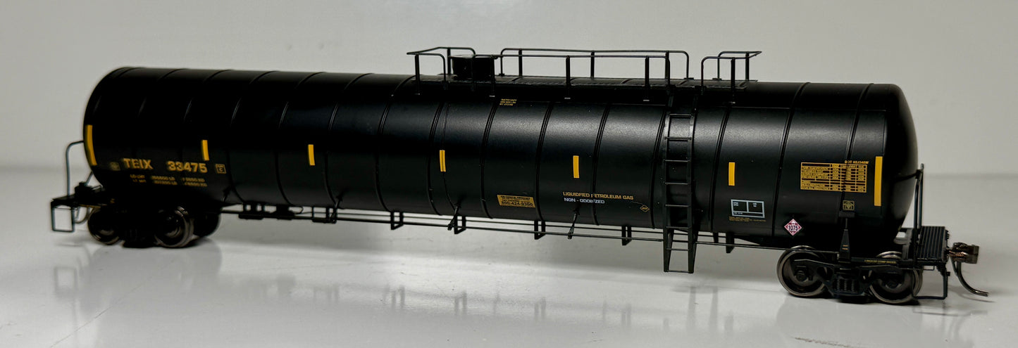ROKA PROTOTYPE MODEL DOT-112 ARI SPIRAL TANK CAR - TEIX (BUTANE UN1075 PLACARD)