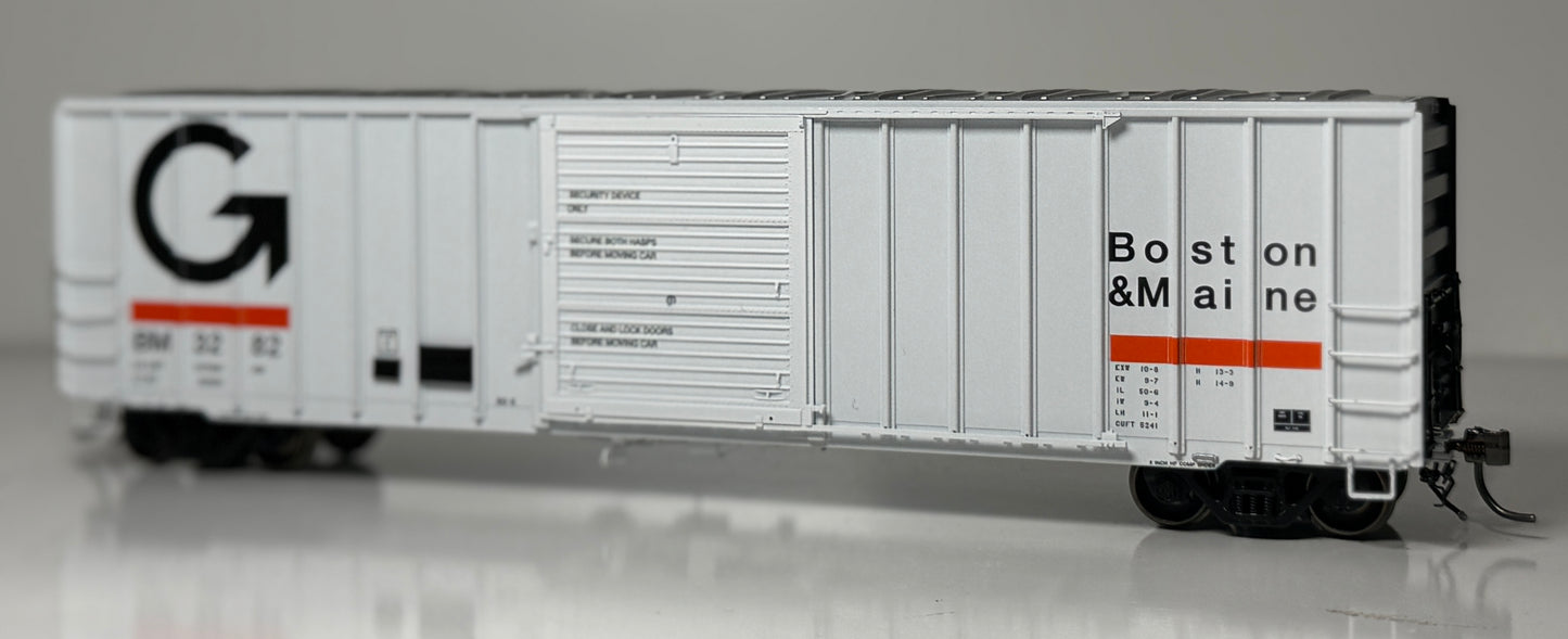 RAPIDO PC&F 5241 50' BOXCAR - GUILFORD