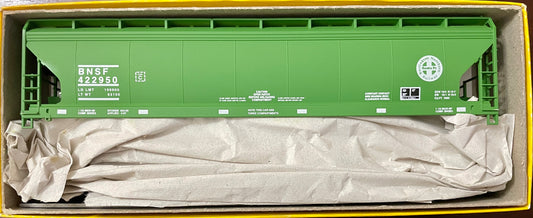 ACCURAIL ACF COVERED HOPPER KIT- BNSF (GREEN)