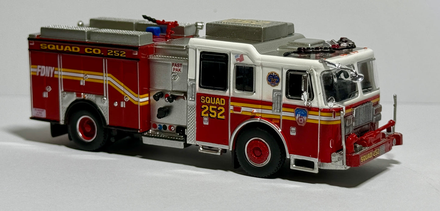 BREKINA PCX87 SEAGRAVE ATTACKER FDNY SQUAD 252 - BROOKLYN