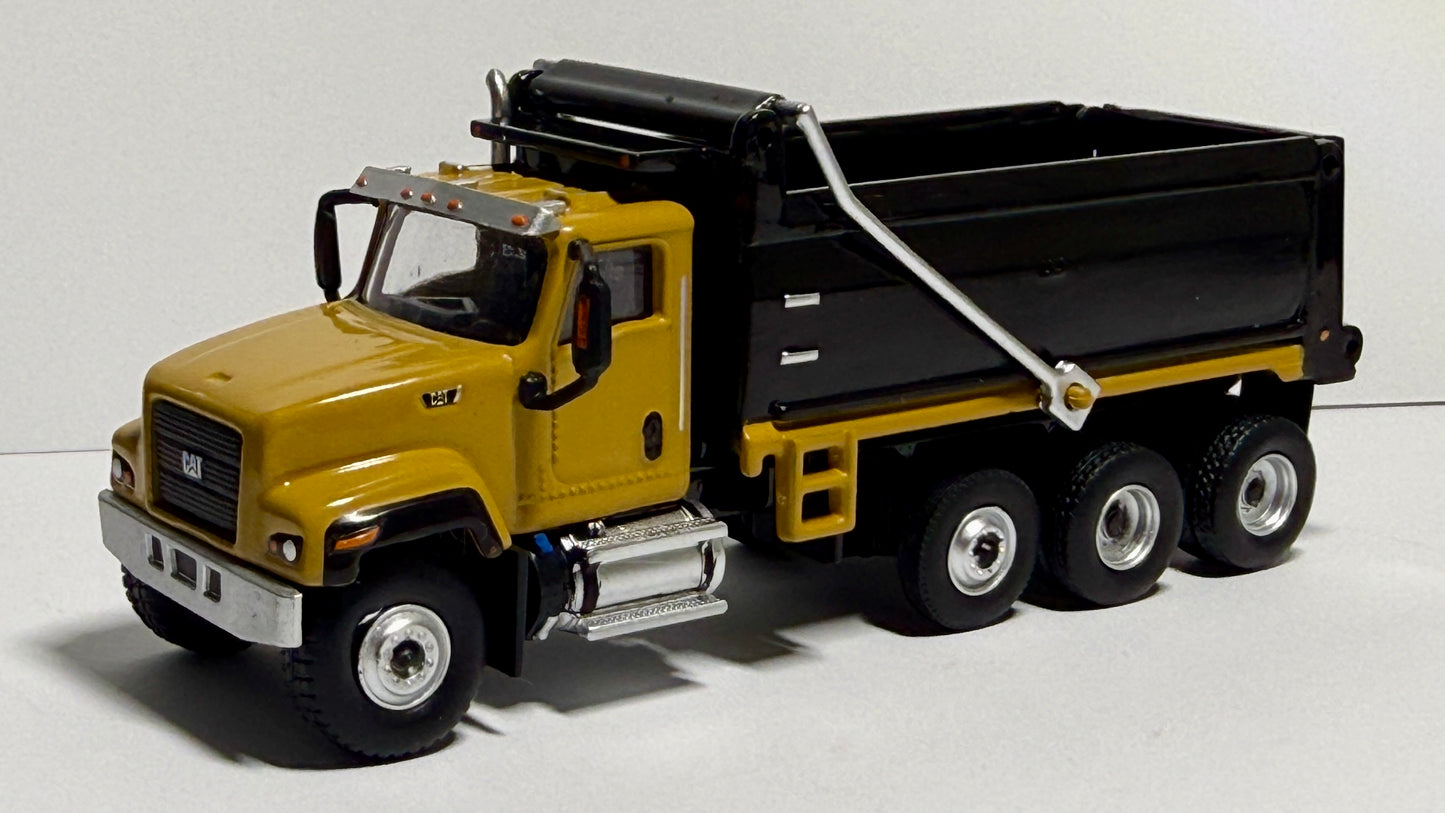 DIECAST MASTERS CATERPILLAR CT681 DUMP TRUCK
