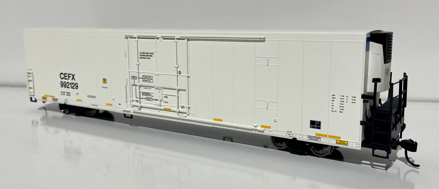 WALTHERS 72' MODERN REFRIDGERATOR BOXCAR - CEFX