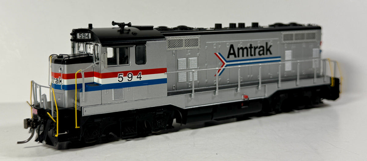 RAPIDO CF7 DCC/LOK SOUND - AMTRAK PH III