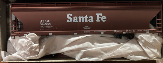 ACCURAIL ACF 3-BAY COVERED HOPPER - SANTA FE (ATSF)