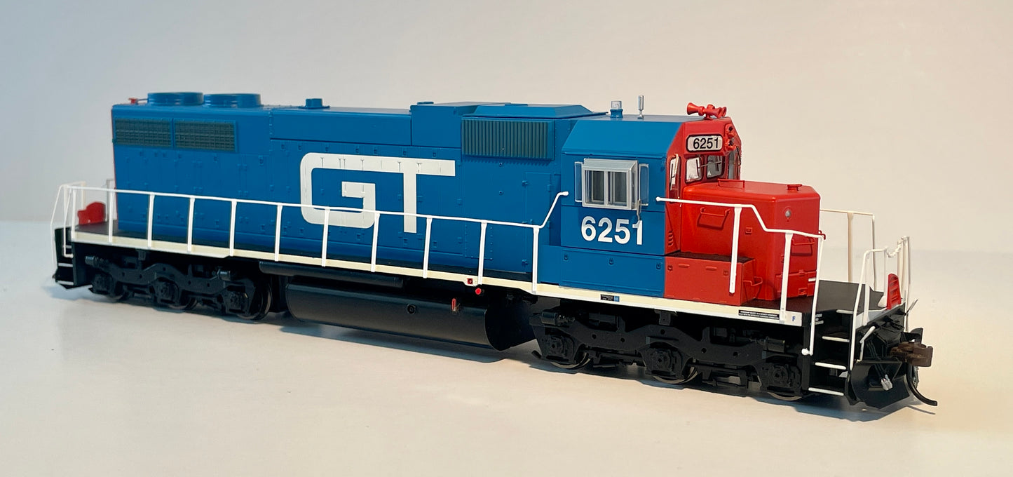 ATHEARN RTR SD38 - GRAND TRUNK   DCC/SOUND EQUIPPED