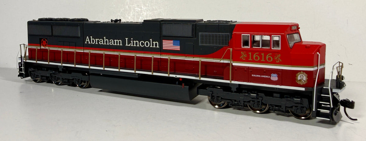 WALTHERS MAINLINE SD70M DCC/ESU SOUND - UNION PACIFIC 1616 ABRAHAM LINCOLN