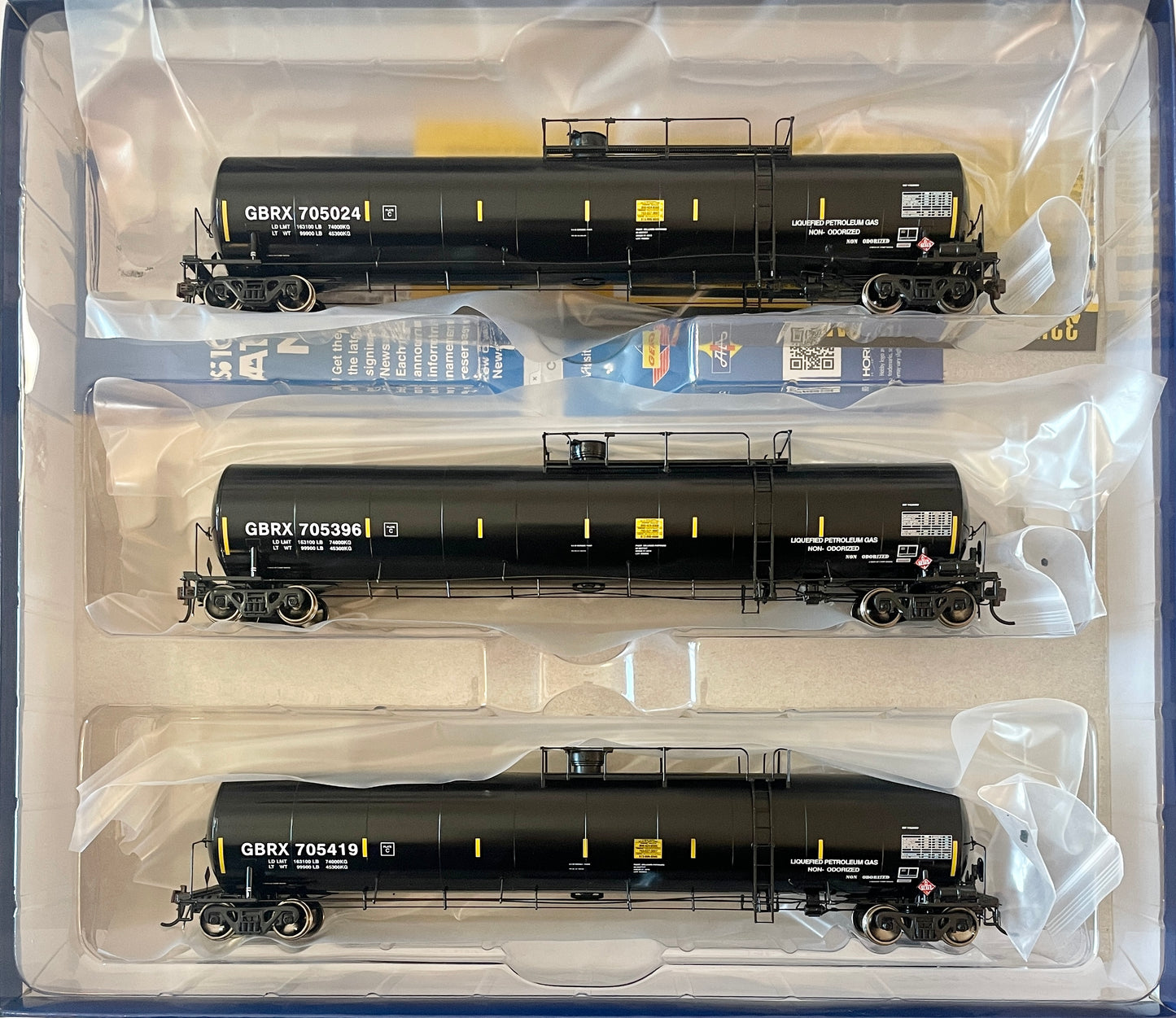 ATHEARN GENESIS 33,000 GALLON LPG TANK CAR - GREENBRIER LEASING