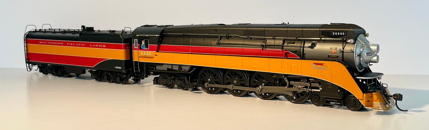 BROADWAY LIMITED SOUTHERN PACIFIC GS4 4-8-4 - CAB #4449 - DAYLIGHT SCHEME MODERN EXCURSION