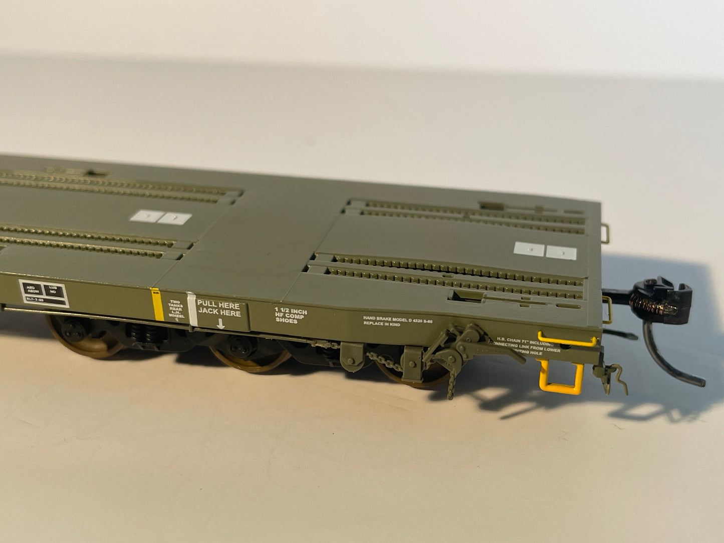 SPRING MILLS DEPOT DODX TRANSPORT CAR (ORTNER) URETHANE GREEN