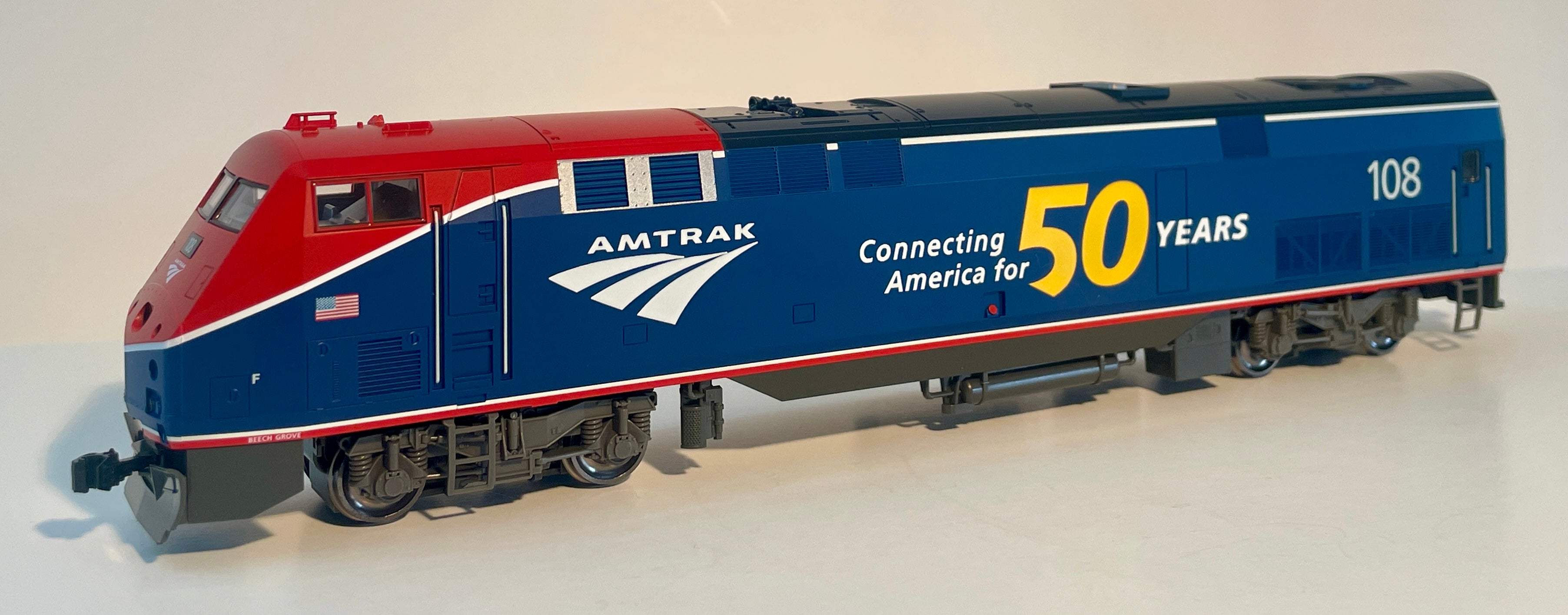 Phase 108 KATO GE AMTRAK P42 PHASE VI W/ 50TH ANNIVERSARY LOGO #108 – Makin' Tracks