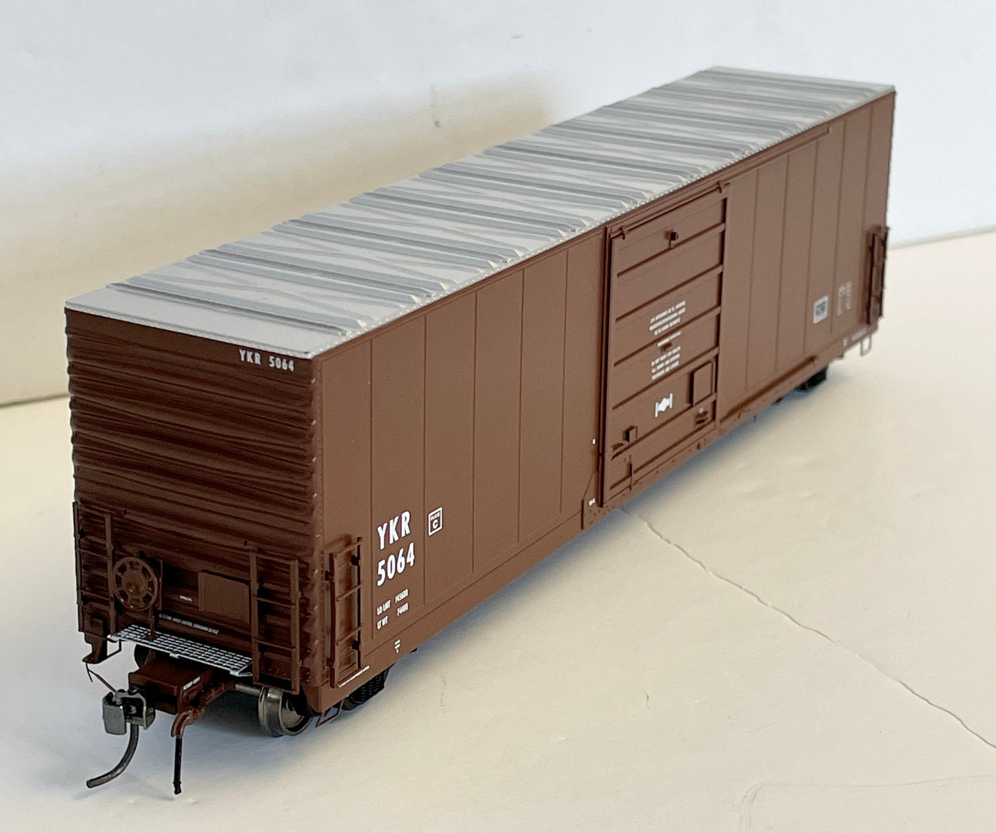 RAPIDO EVANS X72 BOXCAR - YORK RAIL