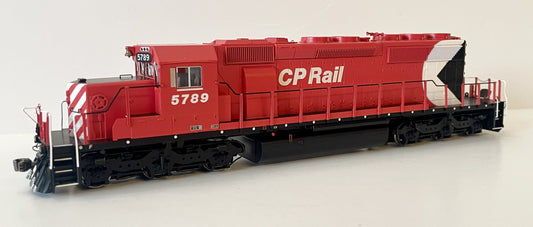 BOWSER GMD SD40-2 DCC READY - CP